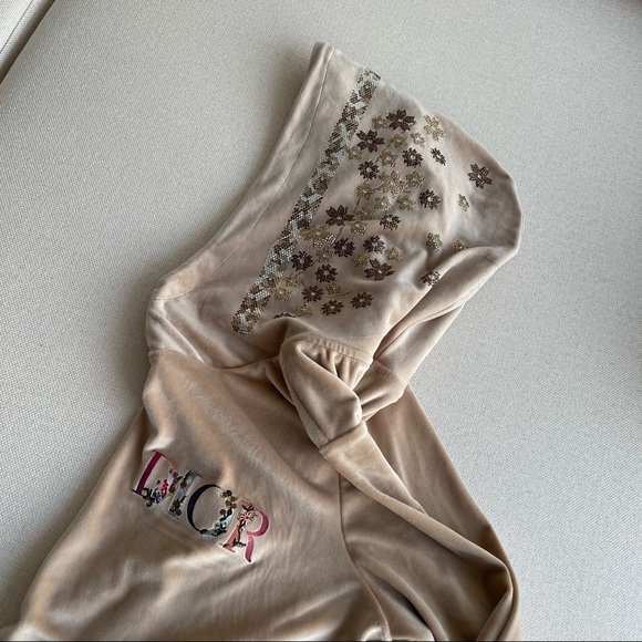 Authentic Christian Dior Velvet Vintage Sweatshirt Hoodie with Crystals - Picture 4 of 13